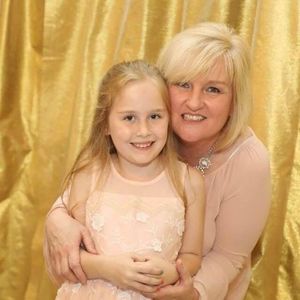 Meet your Posher, Debra